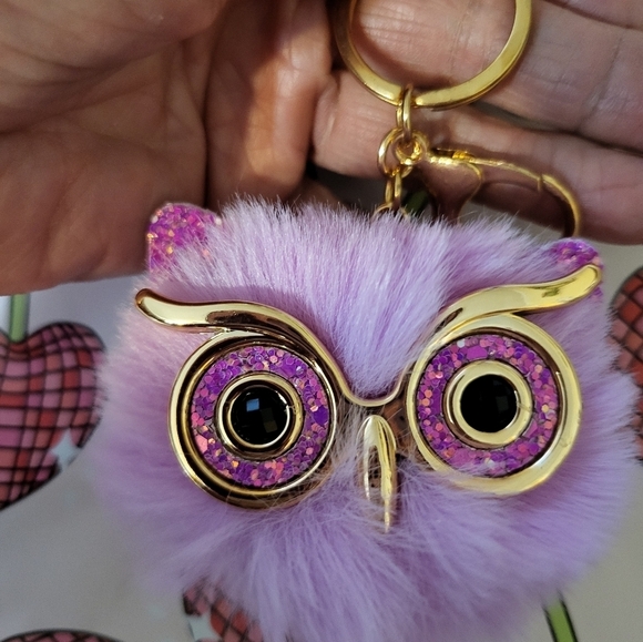 New Owl Keychains 1 White 1 Lavender - Picture 6 of 8